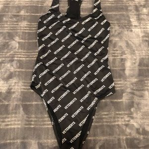 Vetements logo bodysuit
